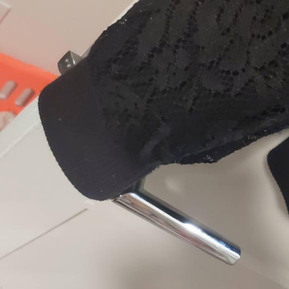 Jacket - Picture 4 of 4